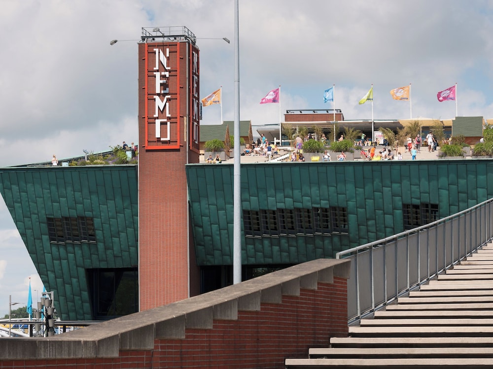 Ibis Amsterdam Centre Stopera 56/60