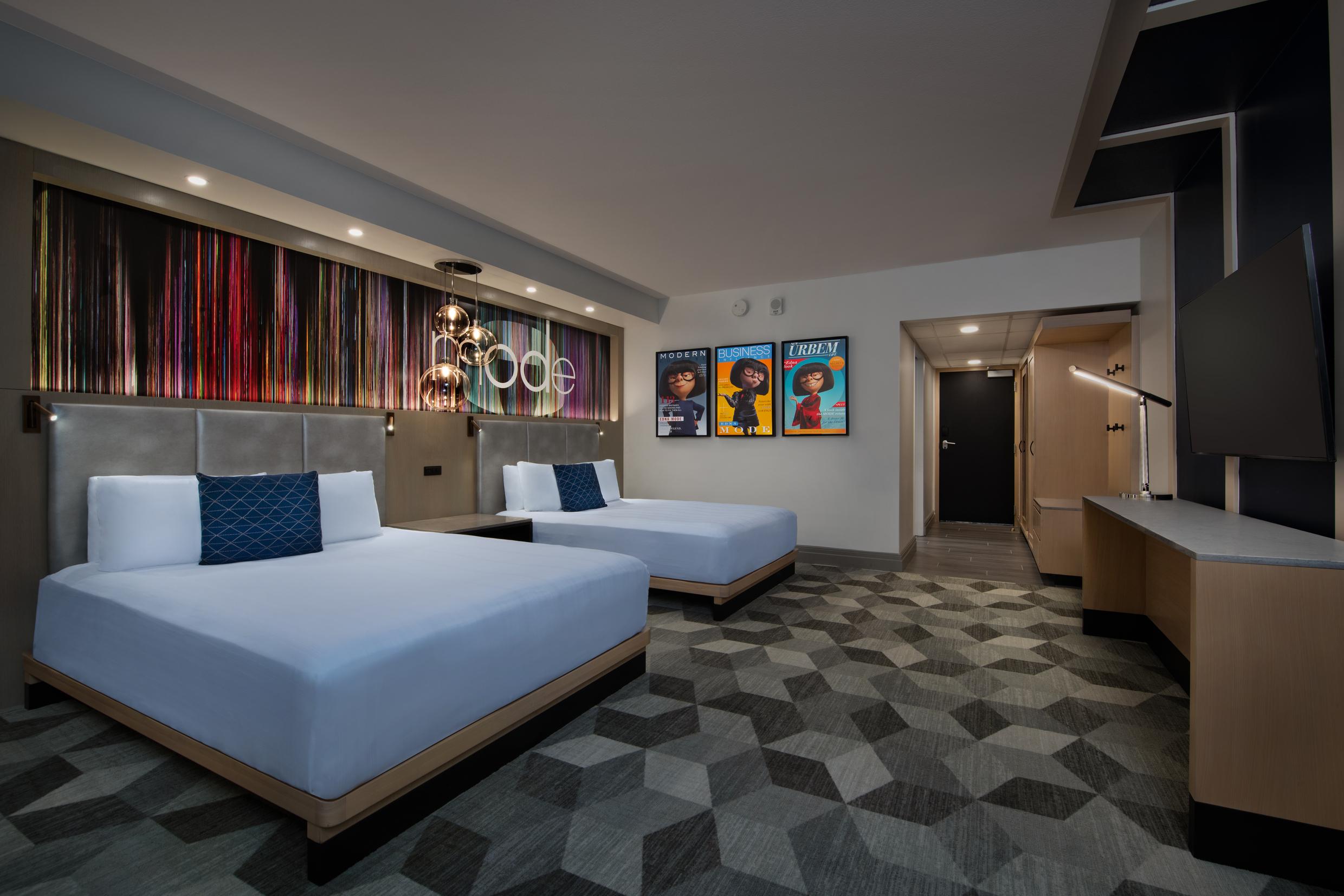 1 Bedroom, Suite, Water View, Club Floor