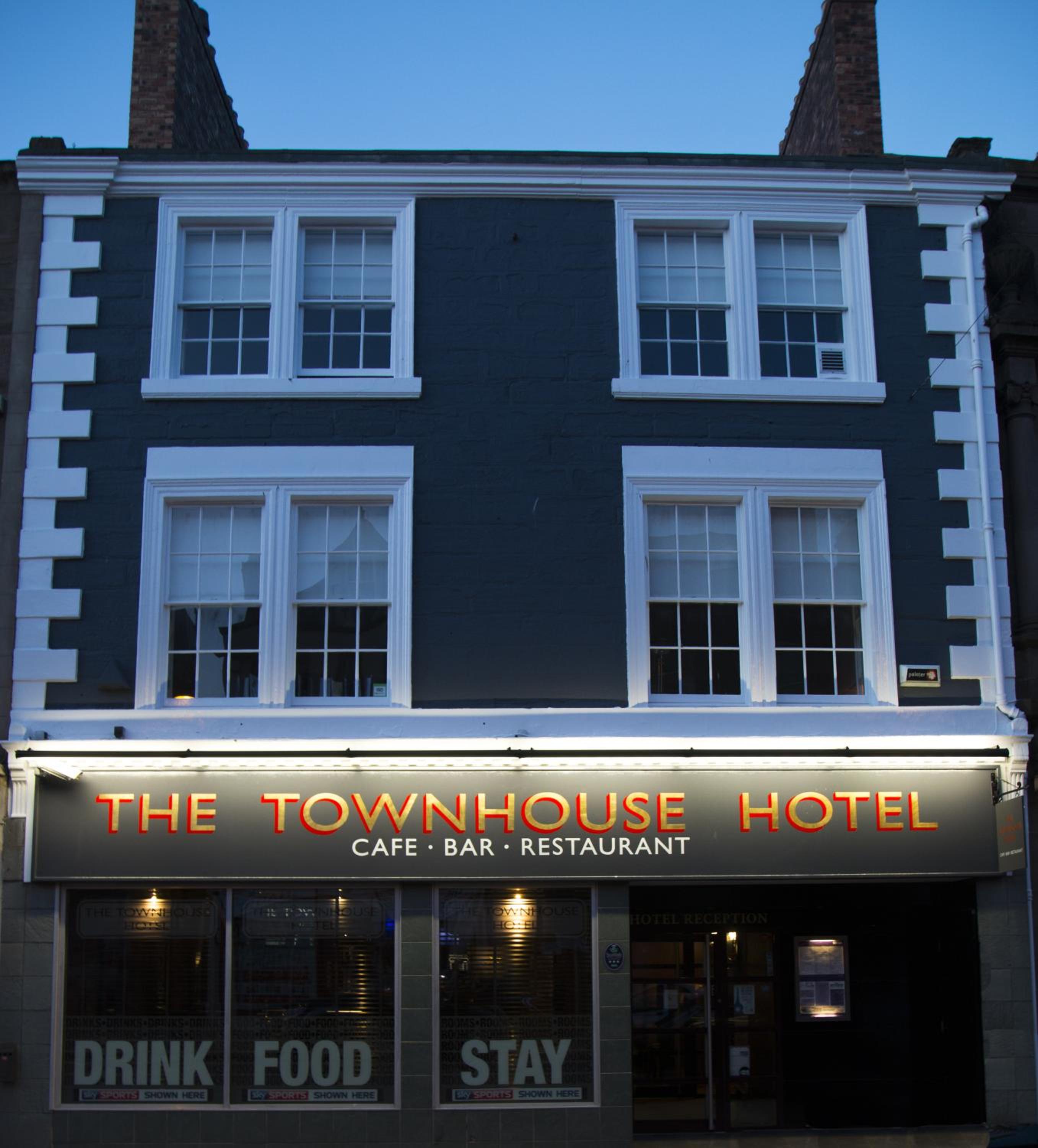 The Townhouse Hotel 3/57