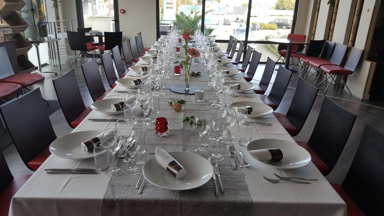 HOTEL DE LOIRE REST. LES BATELIERS 19/23