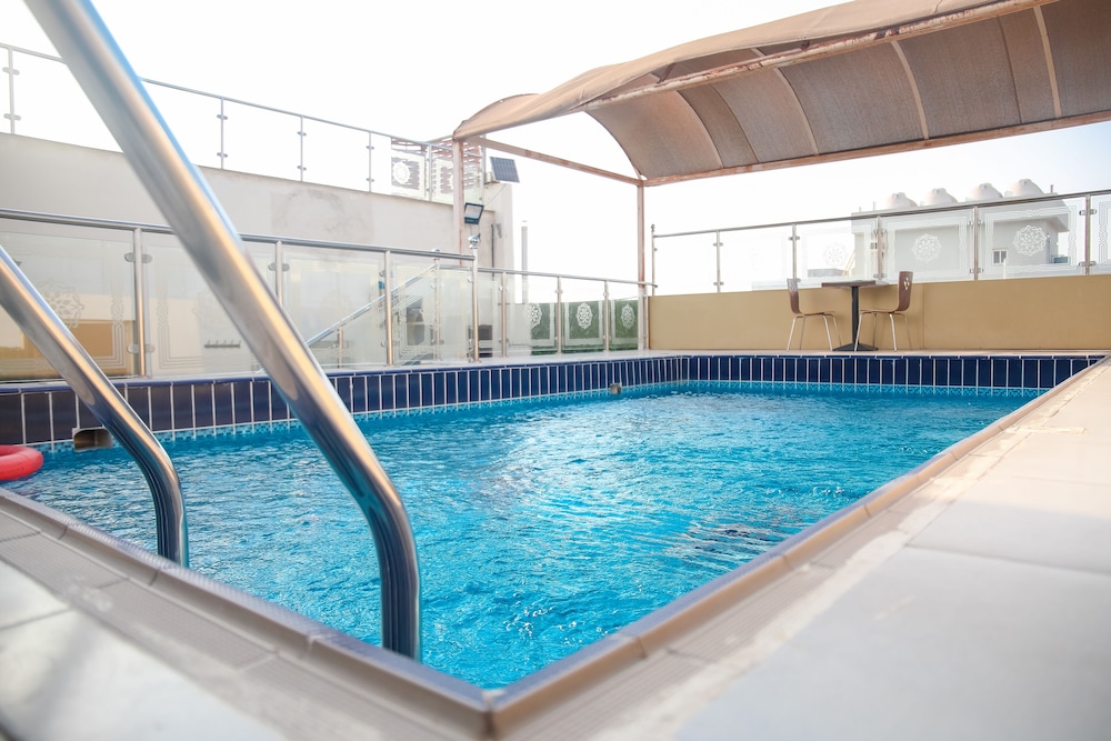 فندق قصر العرين - طريق المدينة(Areen Palace Hotel - Almadina Road) 33/39