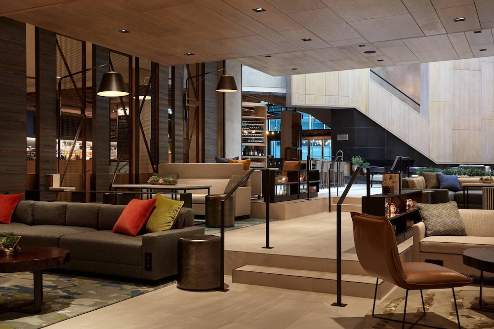 Charlotte Marriott City Center 62/74