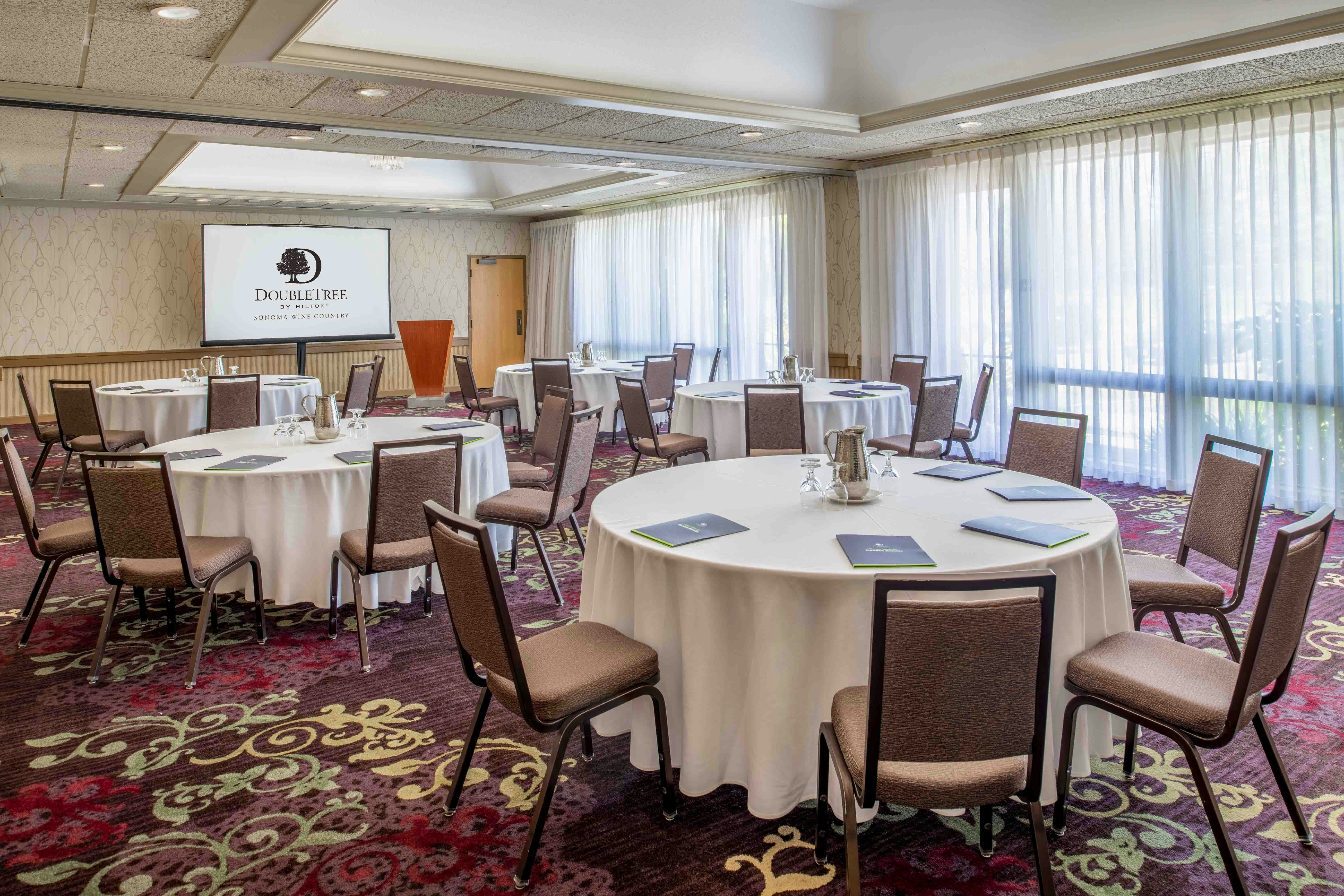 Doubletree By Hilton Sonoma Wine Country 49/63
