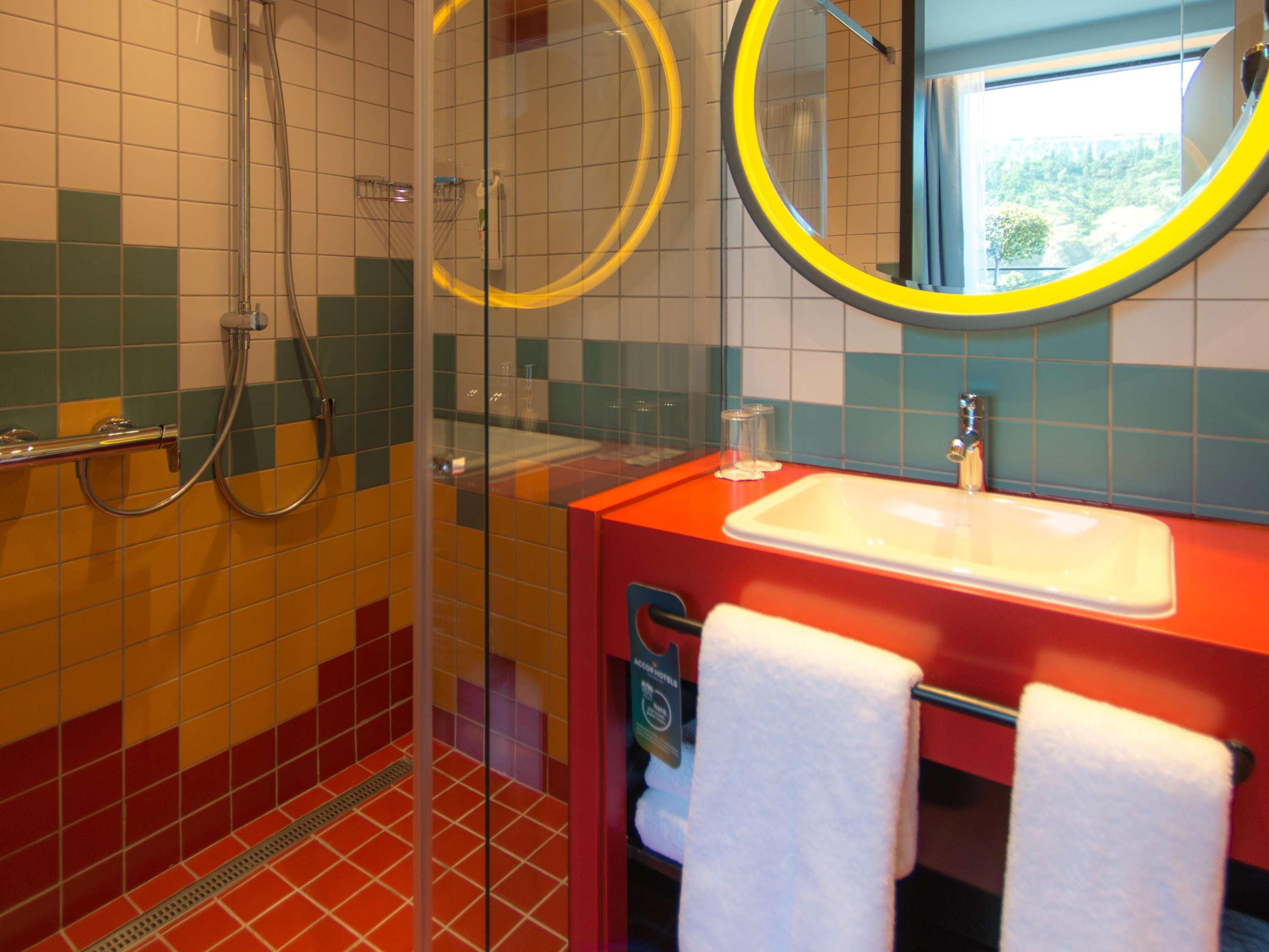 غرفة عائلية بسرير كينج، Ibis Styles Tbilisi Center 9/9