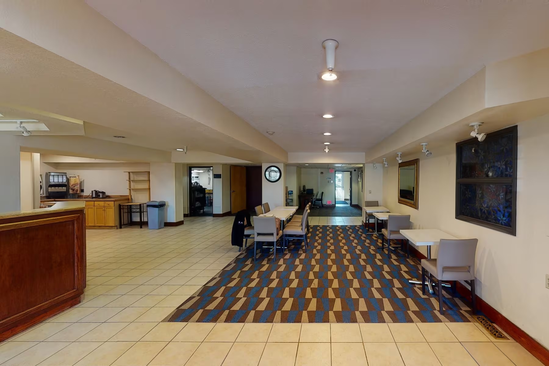 Baymont Inn & Suites by Wyndham Anchorage Airport 4/17