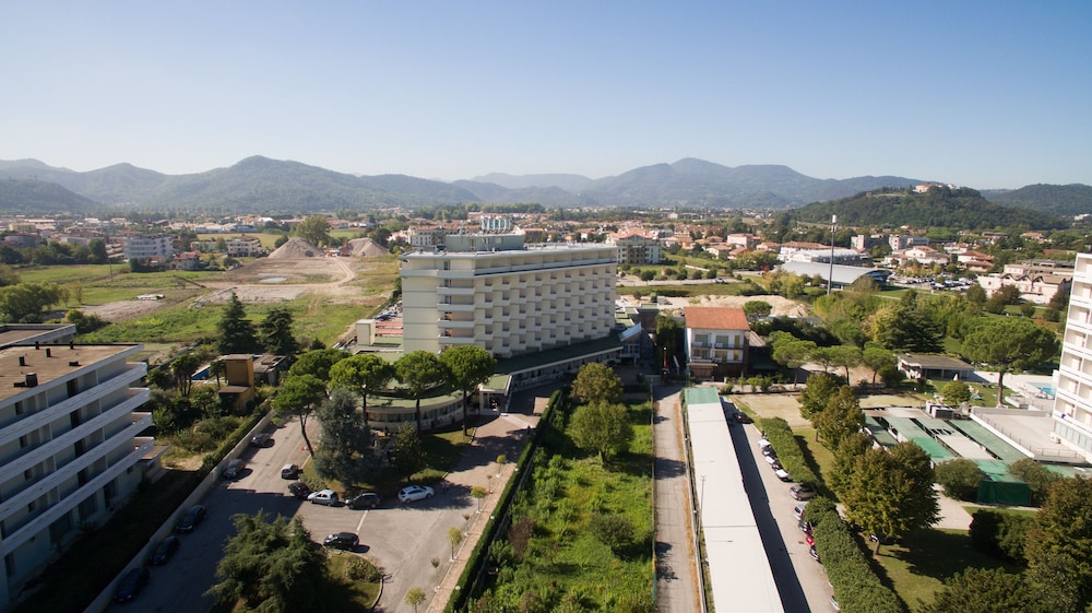 Abano Verdi Hotel Terme 46/50