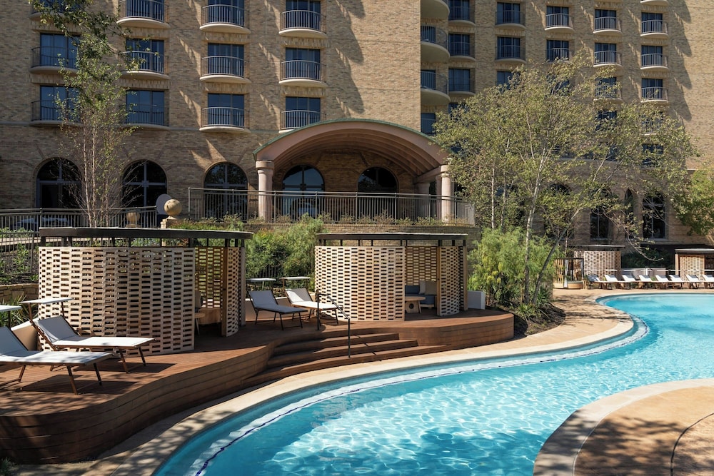 The Ritz-Carlton Dallas, Las Colinas 80/83