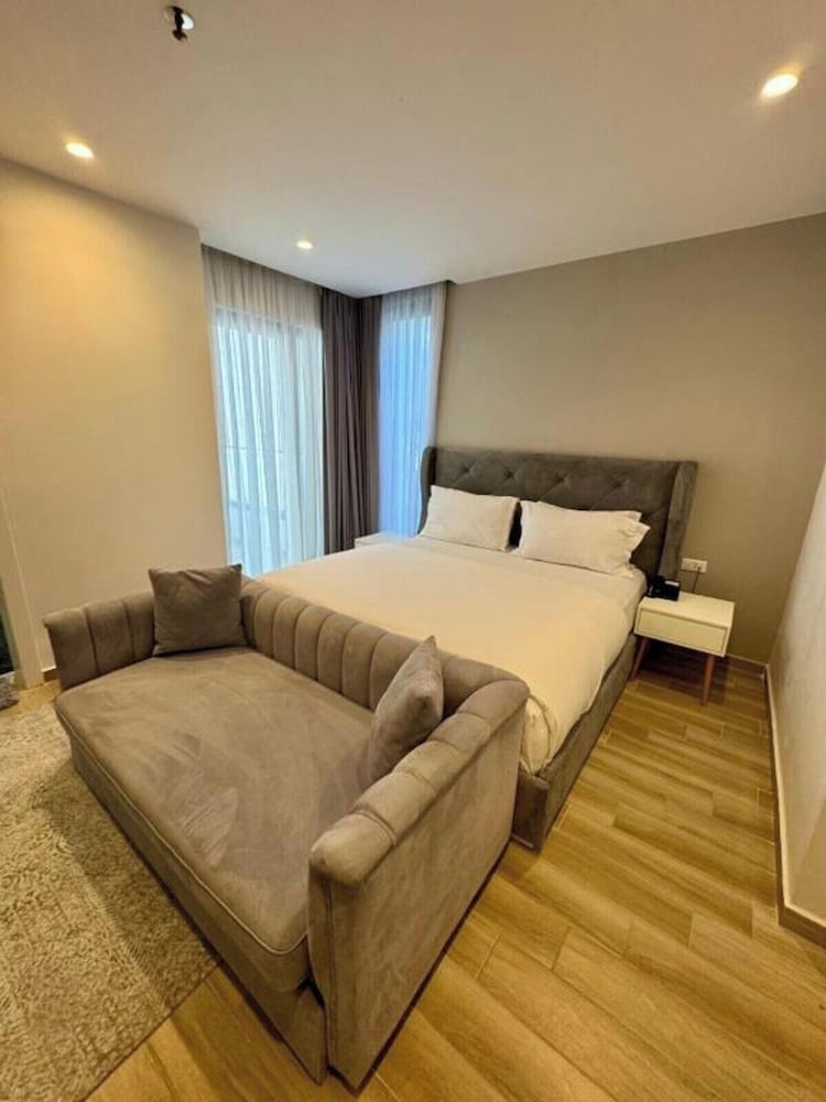 HENRY RESORT & SPA 26/62