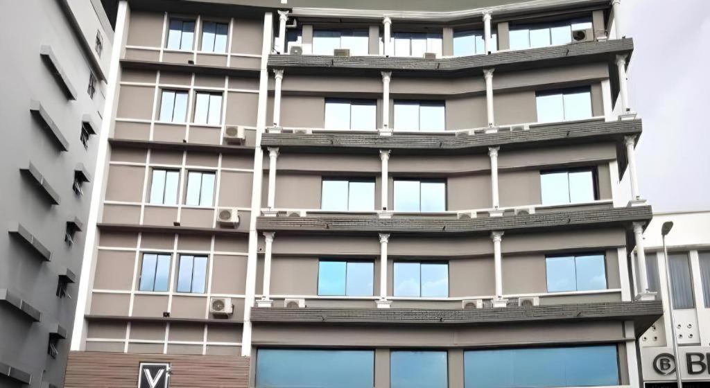 V Plus Hotel Ipoh — foto 3