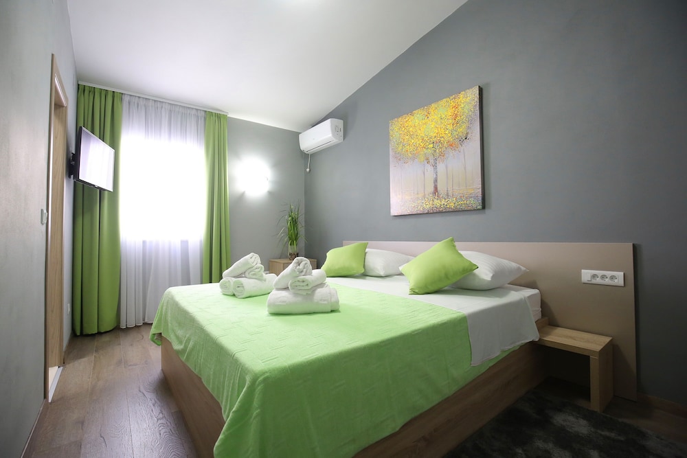 Central Apartments - Integrated Hotel 37/67