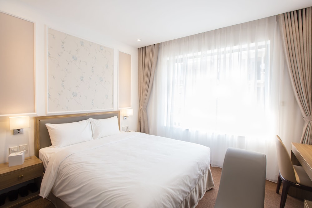 Vyhouse Hanoi Hotel 11/27