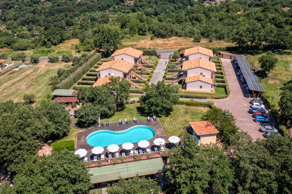 Villaggio Le Querce 56/64