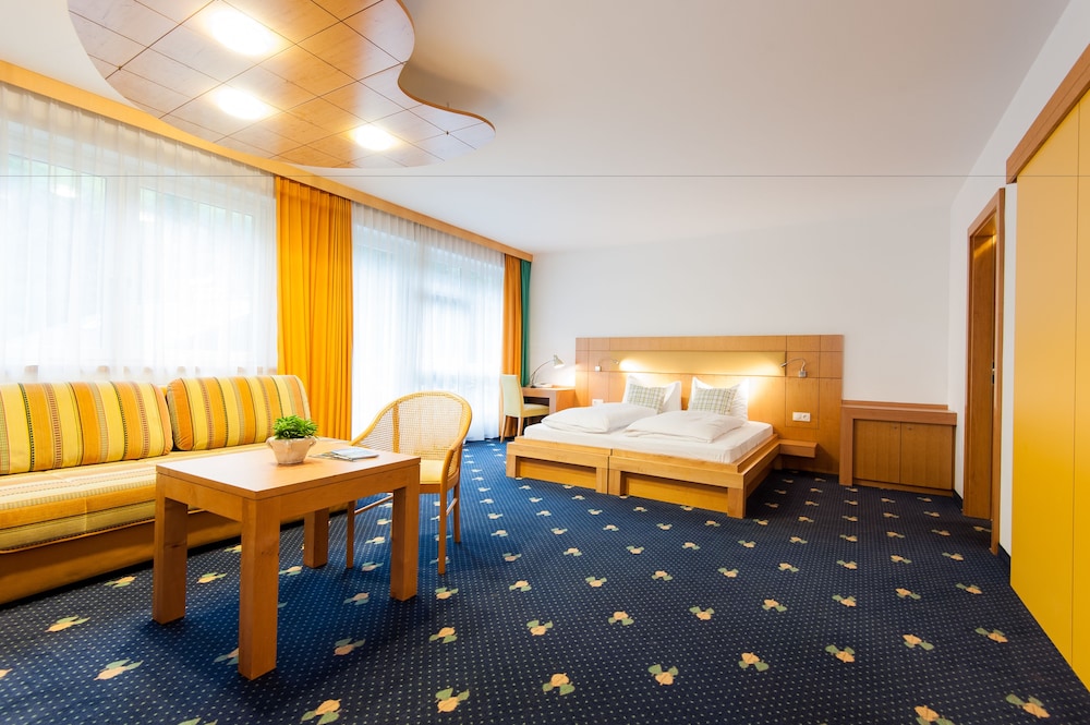Hotel Der Waldhof Zell Am See 10/35