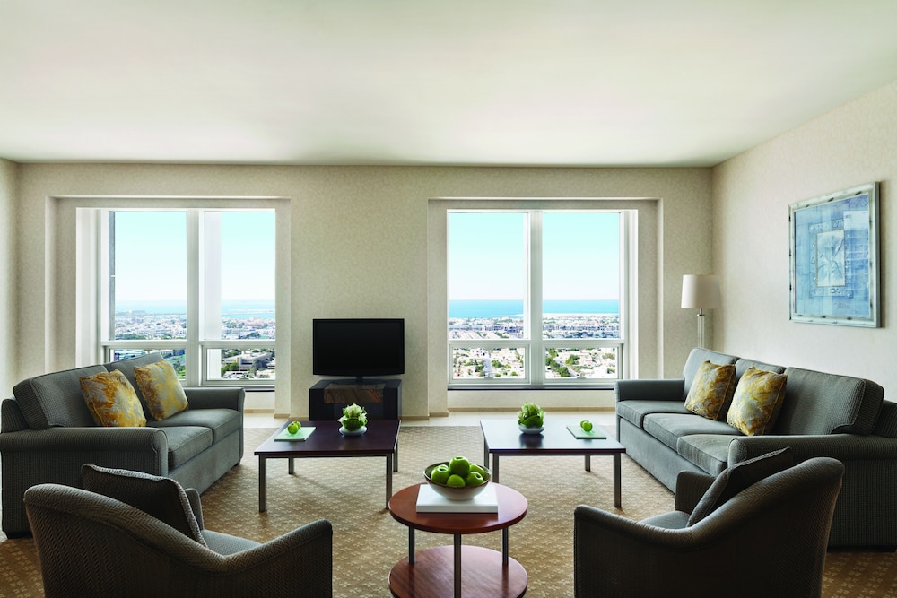 Shangri-La Residences and Apartments 24/45