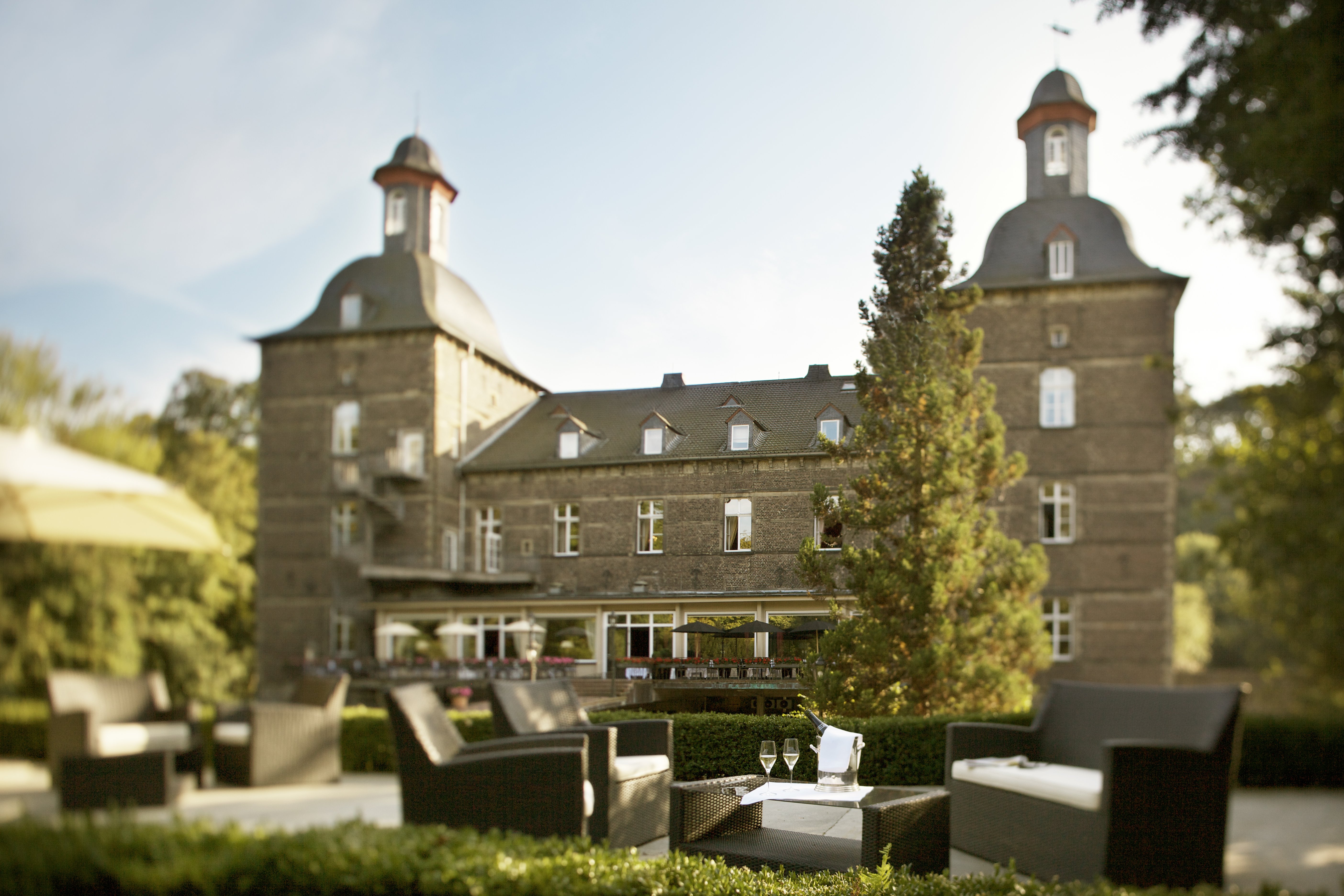 Schlosshotel Hugenpoet 6/27