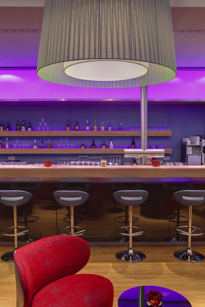 InterCity Hotel Berlin Hauptbahnhof 23/35