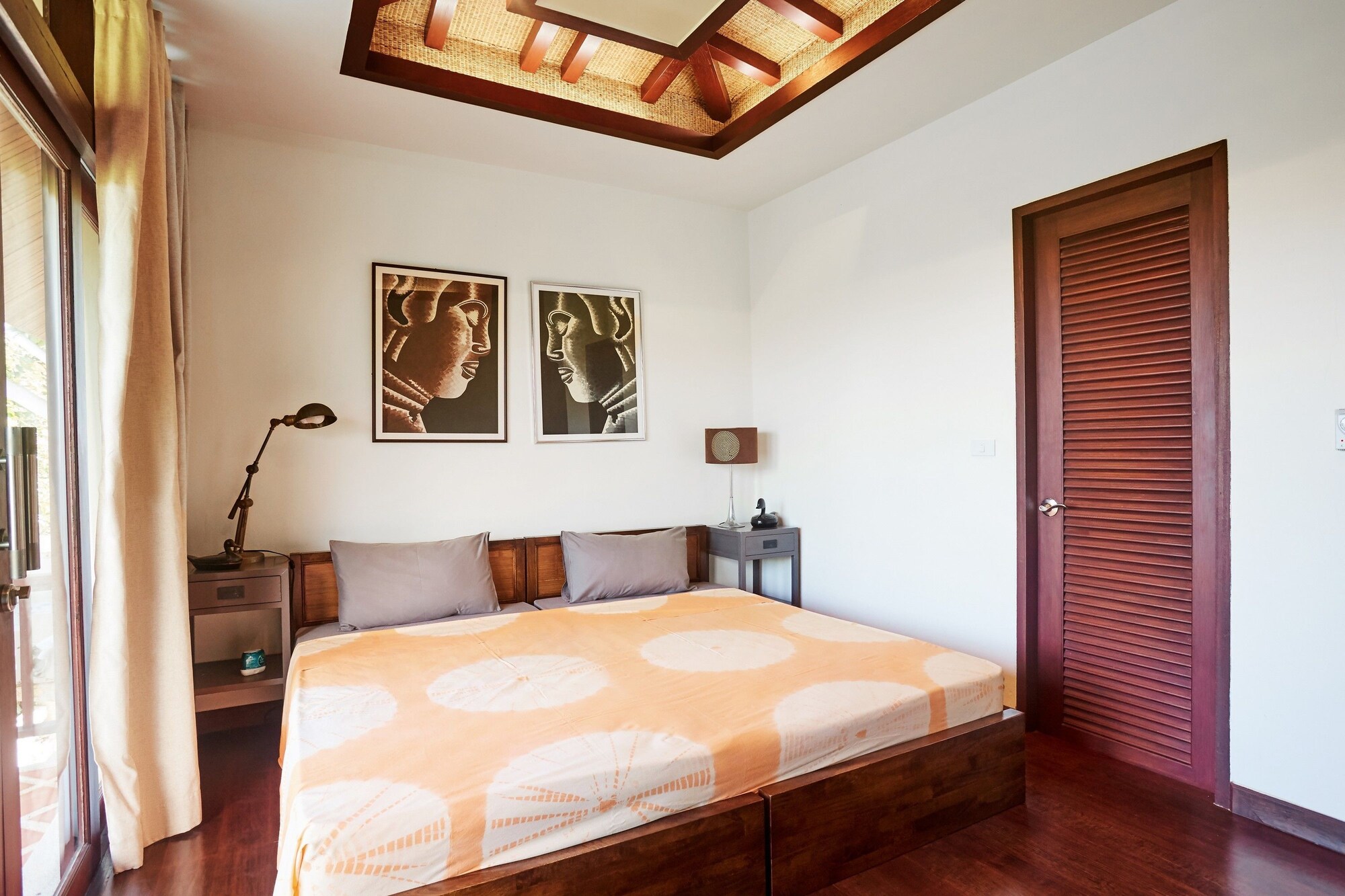 3 BEDROOMS, POOL, VILLA