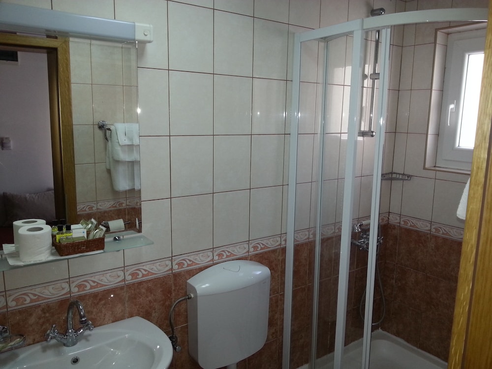 Garni Hotel Fineso 50/50