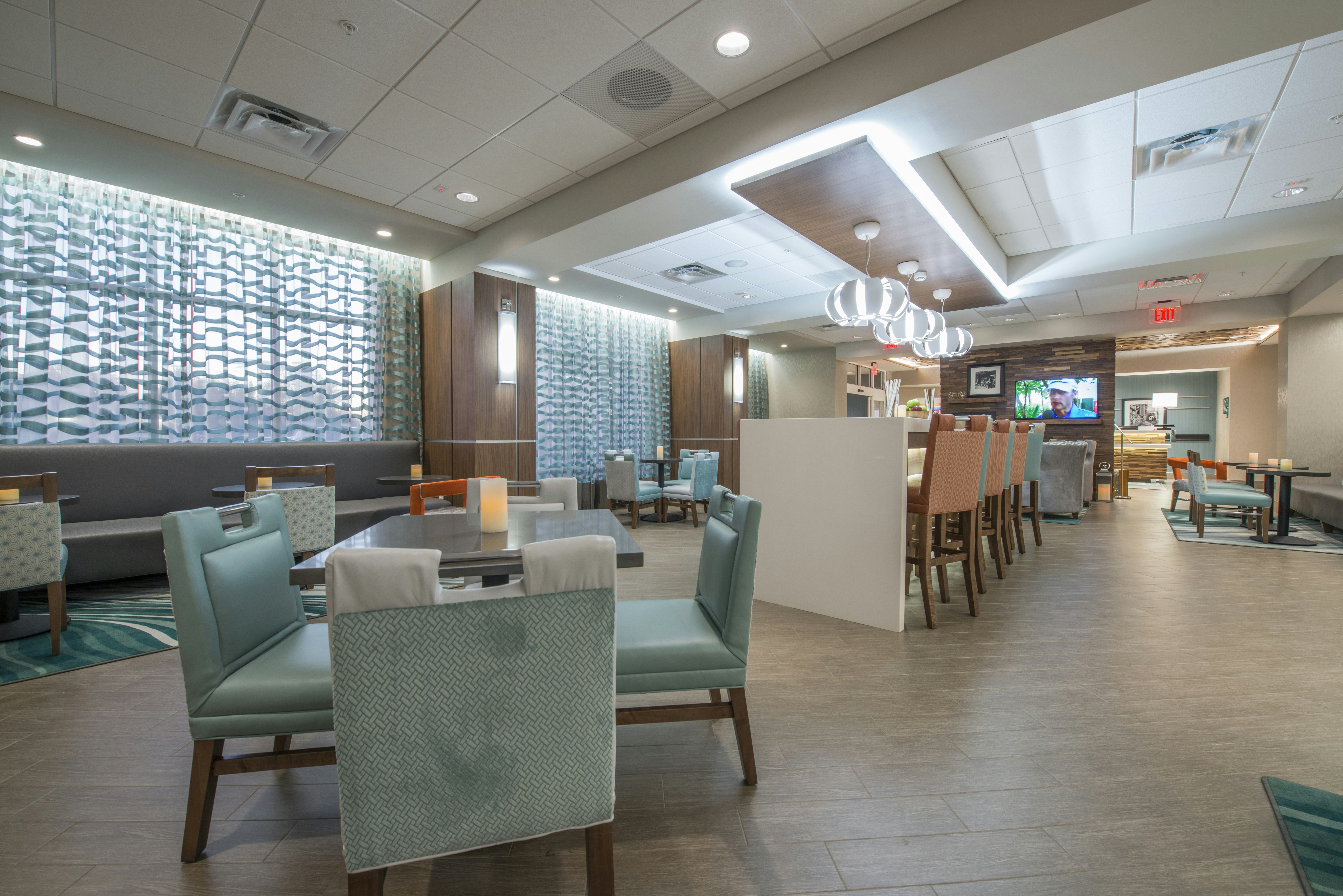 Hampton Inn Greenville/I-385 Haywood Mall 26/42