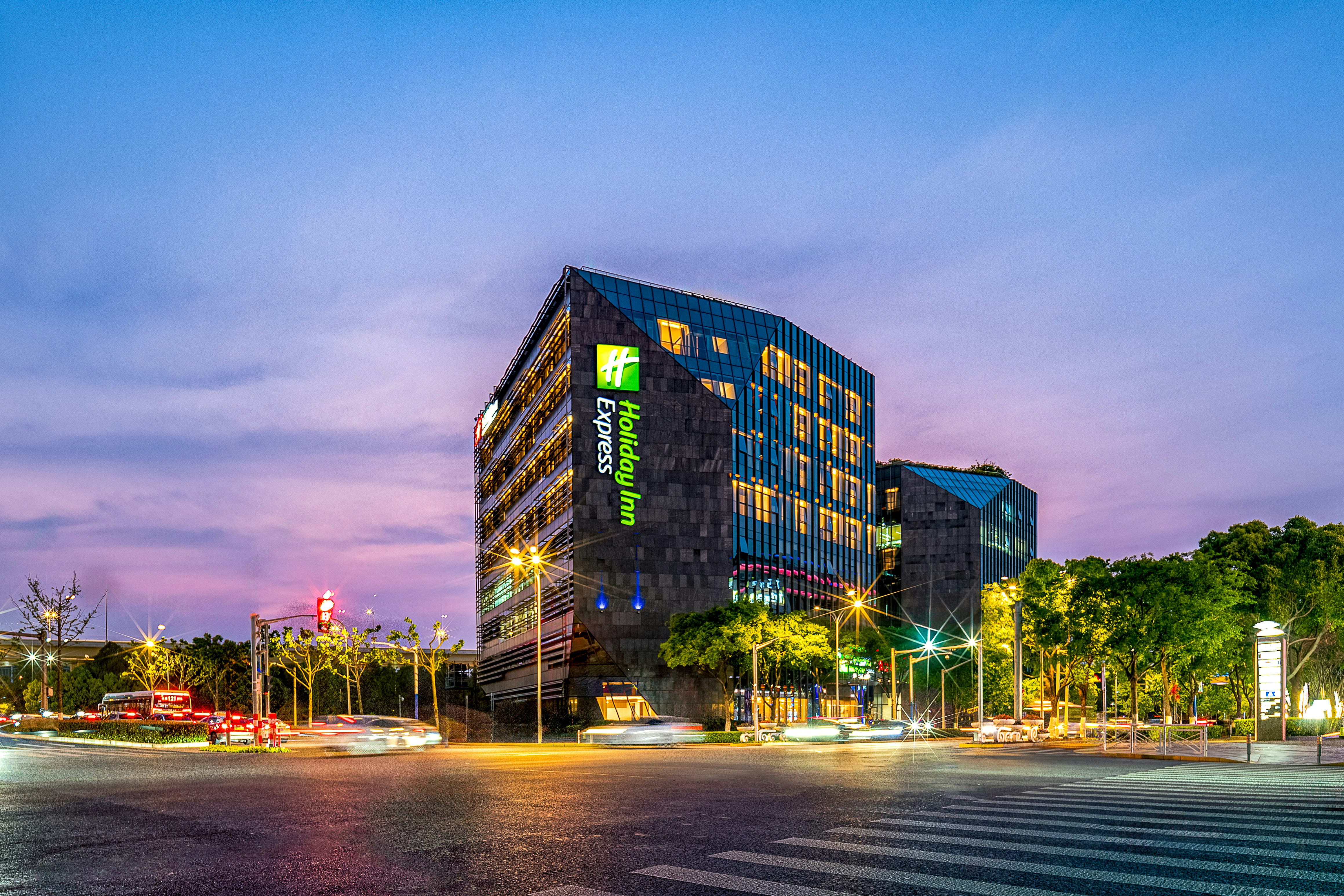 Holiday Inn Express Shanghai Hongqiao CBD by IHG 3/17