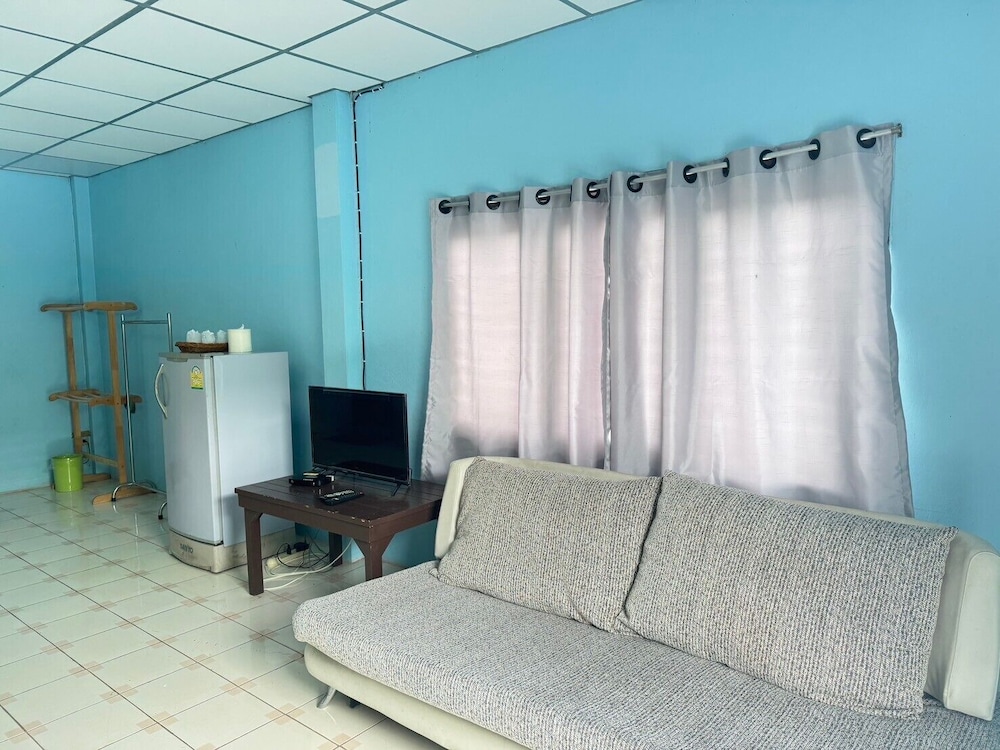 Rimtalay Resort Koh-Sichang 49/70