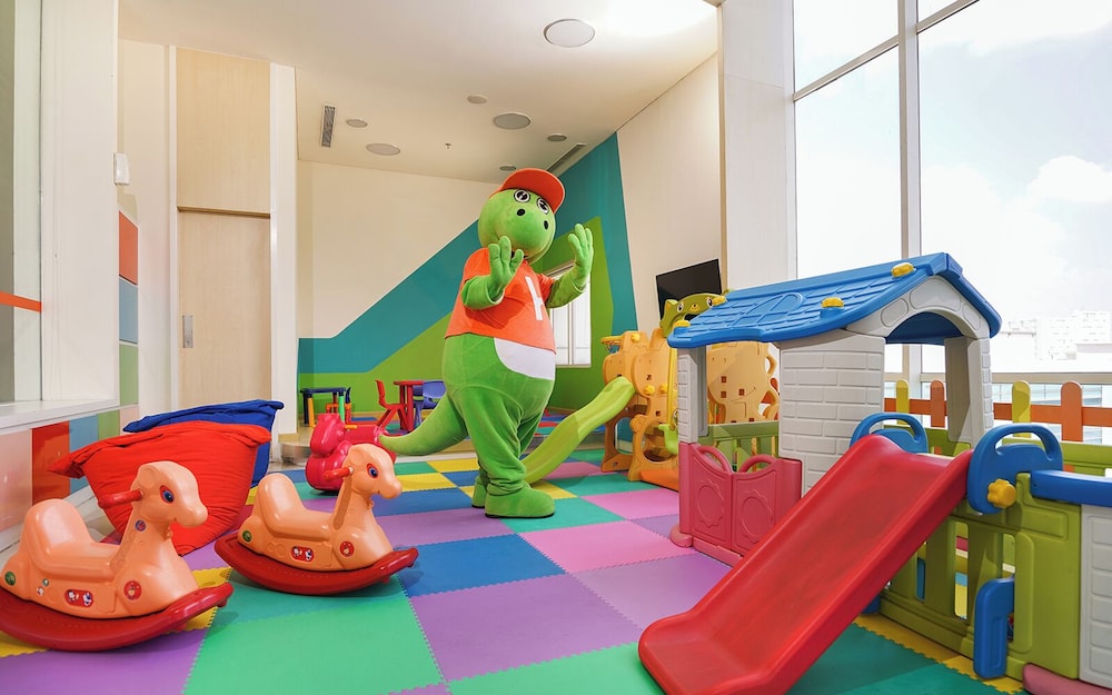 HARRIS Hotel & Conventions Bekasi 39/47