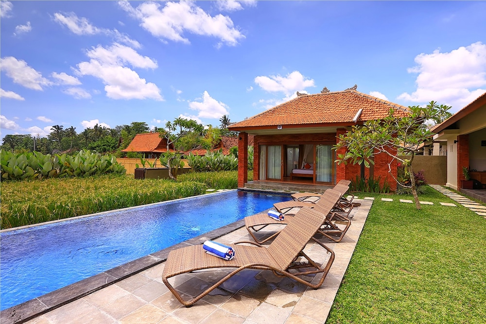 UBUD HEAVEN SAYAN 7/73