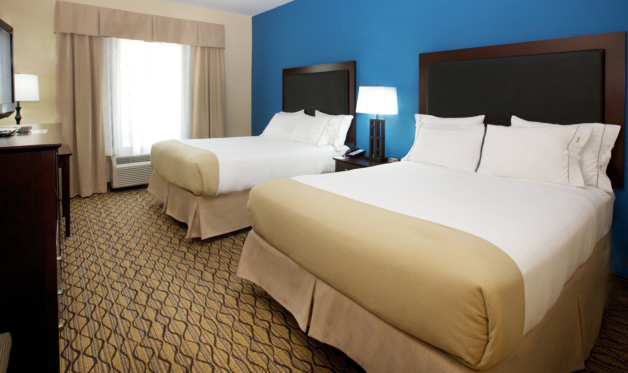 Suite, 2 Queen Beds