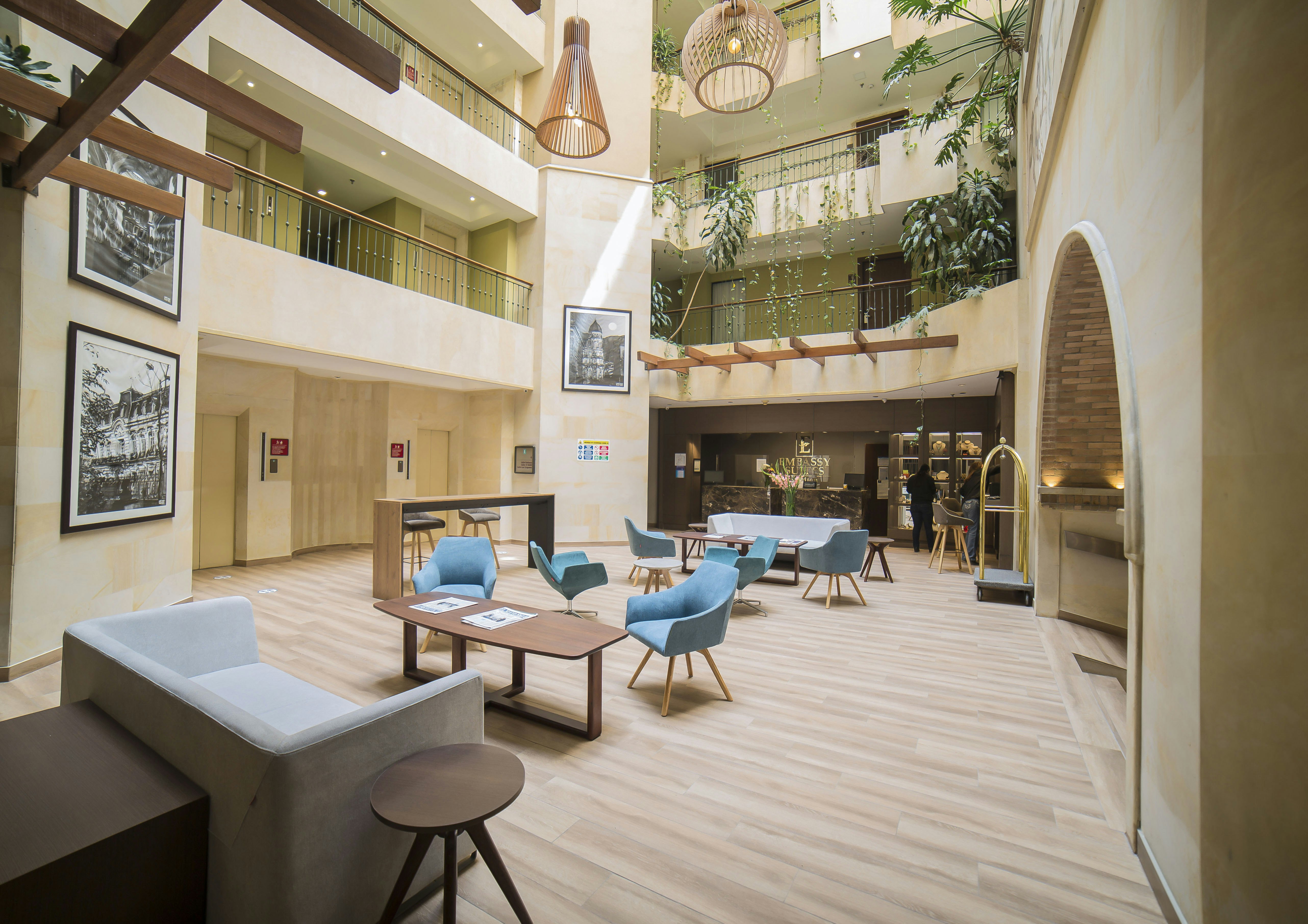 Embassy Suites by Hilton Bogota Rosales 24/50