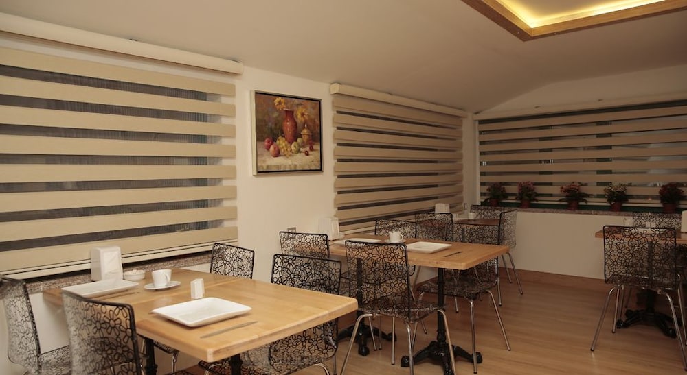 Demir Suite Hotel 28/38