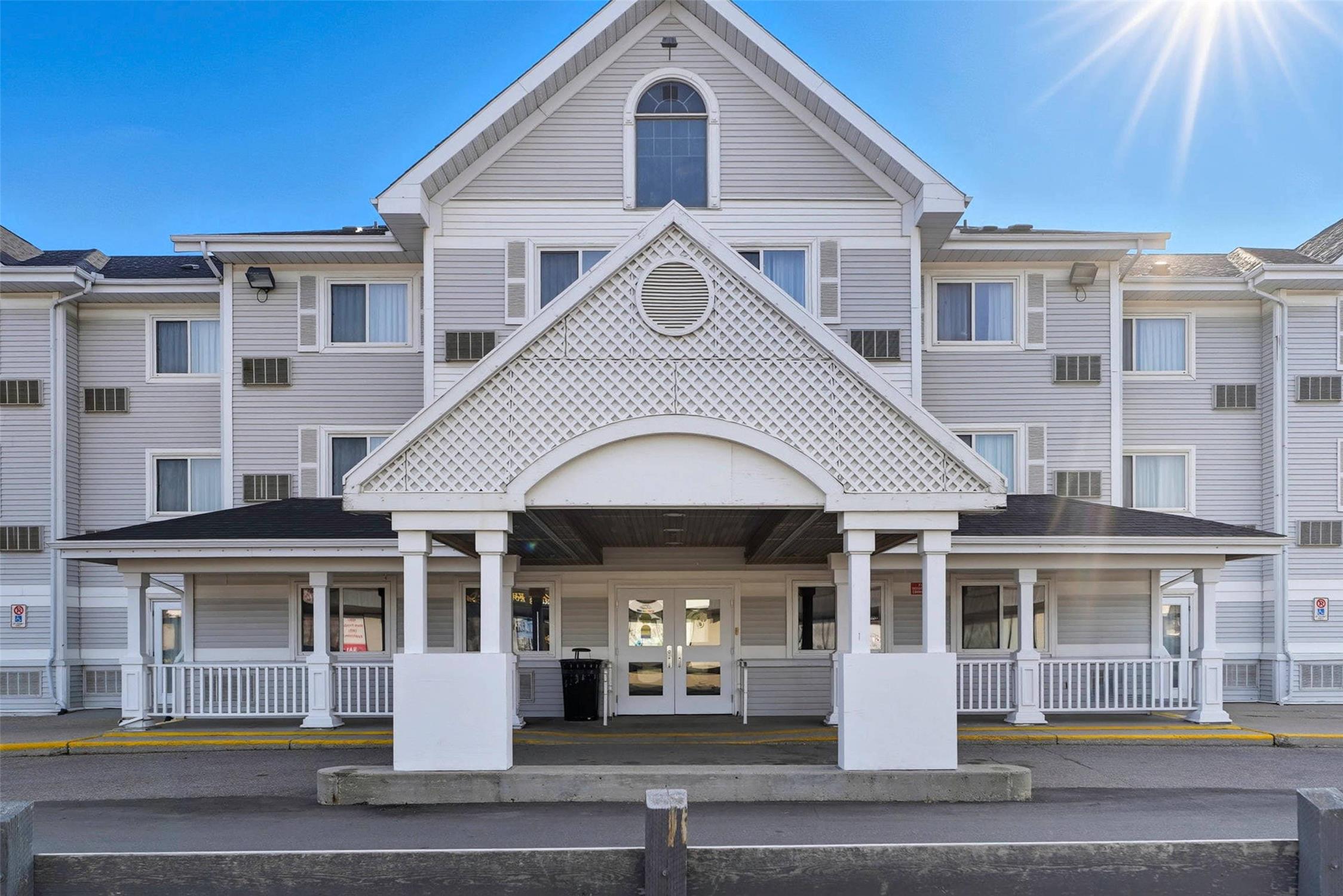 Country Inn Suites By Radisson Saskatoon Sk 2/29