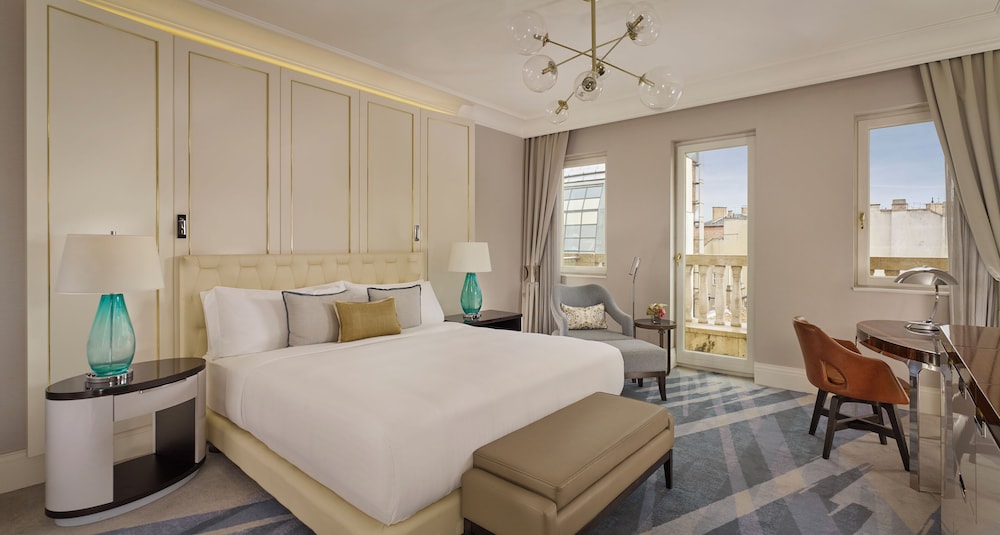 Palace Suite