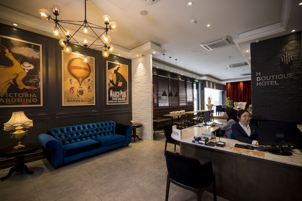 H Boutique Hotel Kota Damansara 9/45