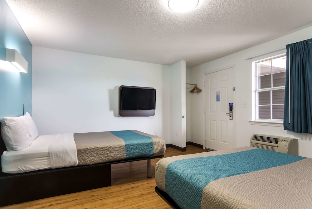 Motel6 Gulf Shores, AL 20/34