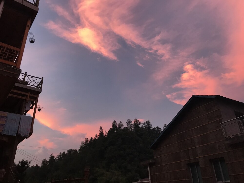 One Step To Heaven Inn 3/50