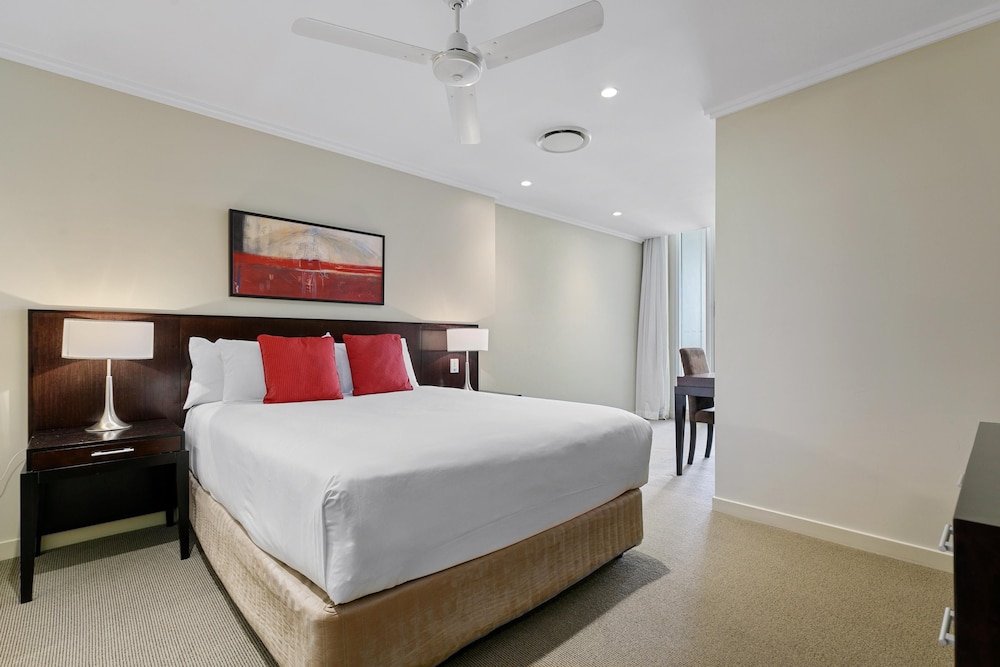 بنتهاوس بسرير كينج وسرير كوين وسريرين منفصلين بـ3 غرف نوم، Oaks Hervey Bay Resort and Spa 4/9