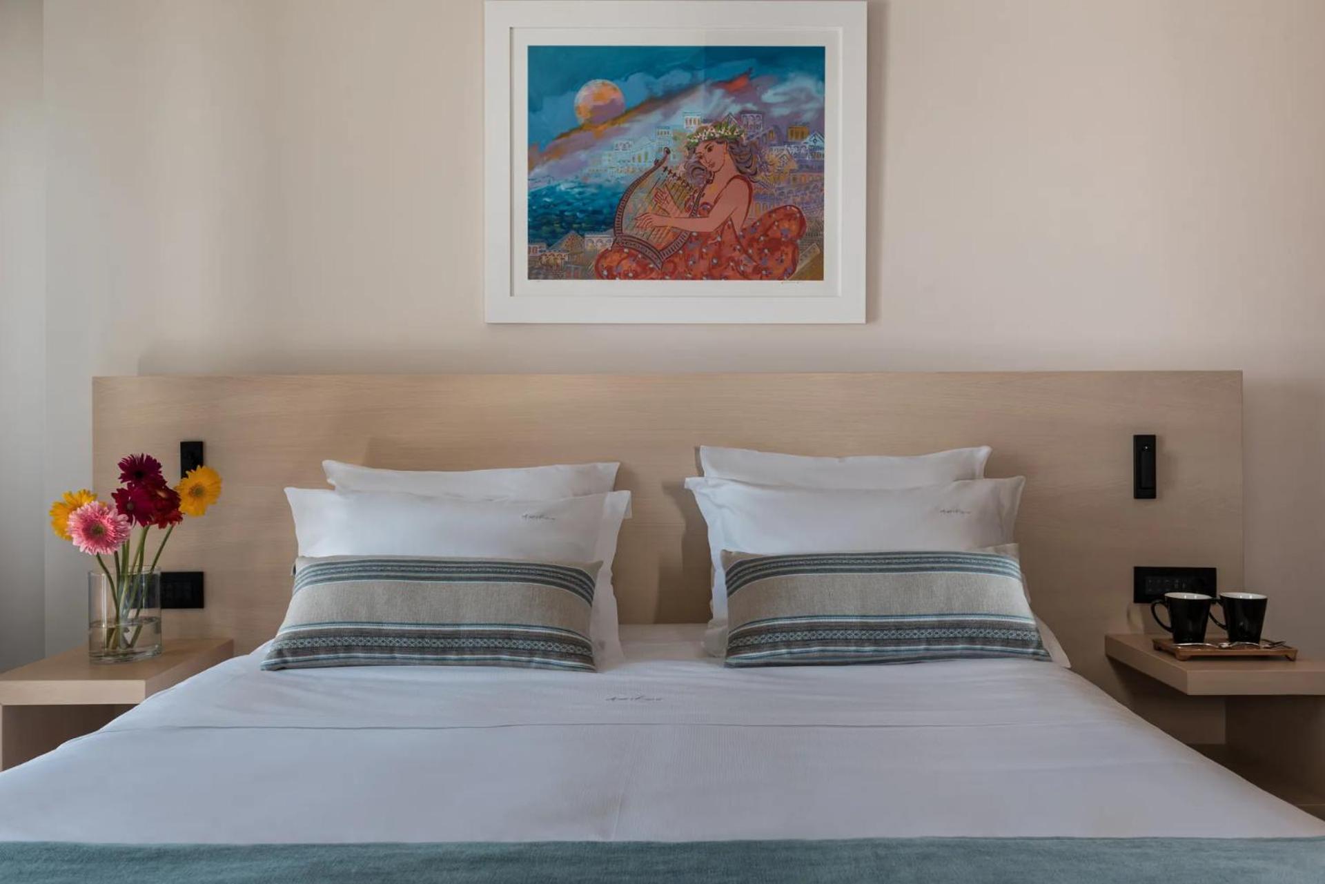 ATHENA, SUITE