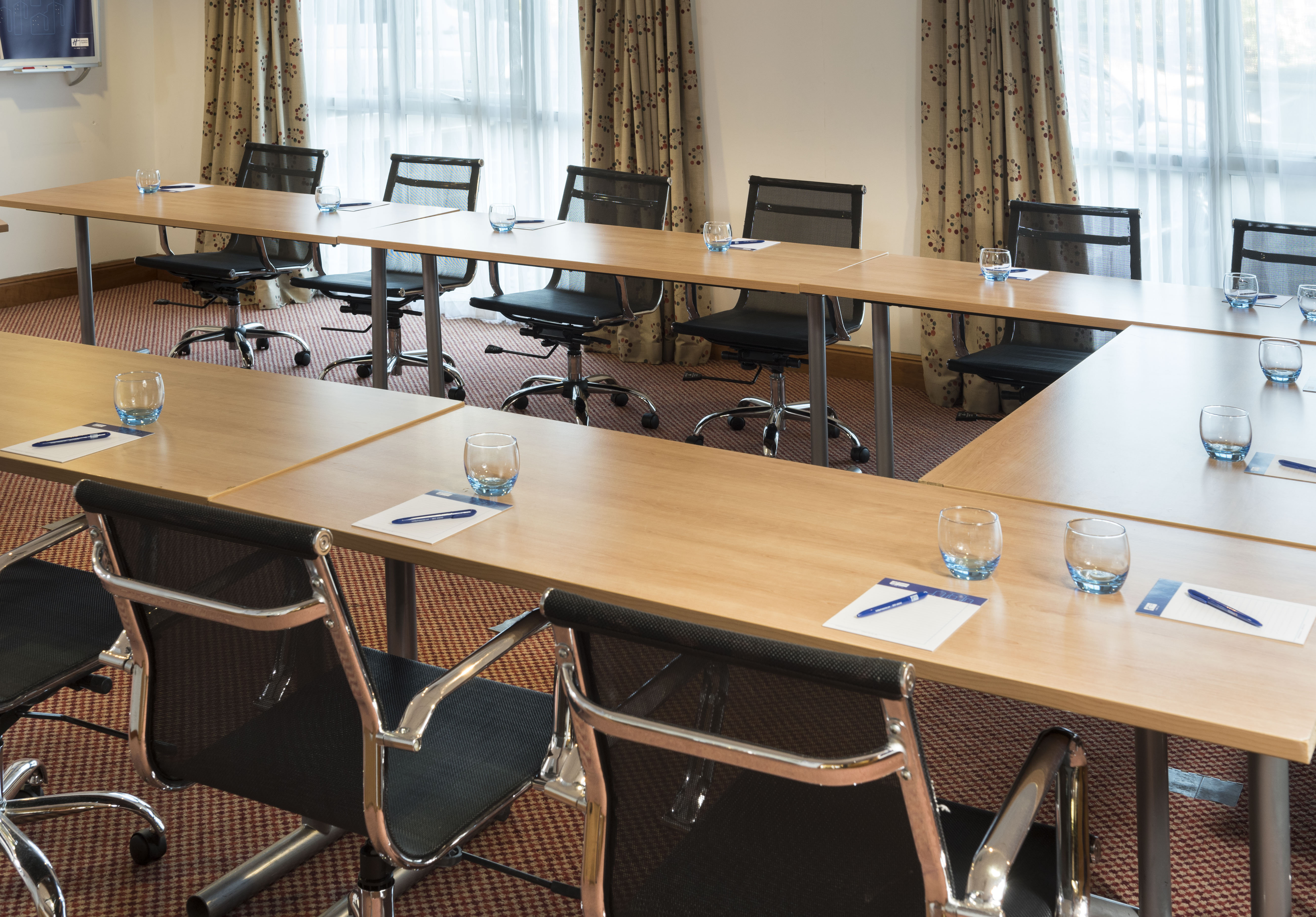 Holiday Inn Express Birmingham - Star City 57/61
