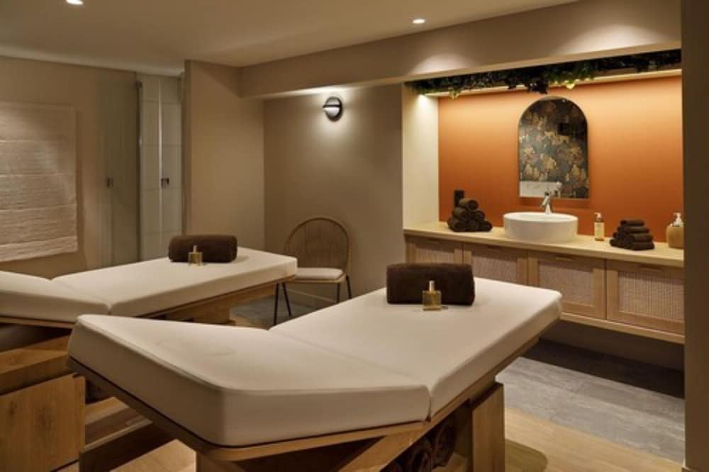 Hotel Marielle 24/49