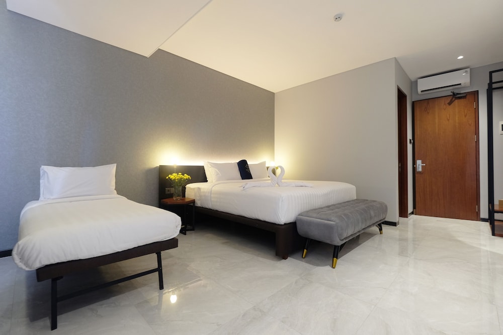 Hotel Youstay Semarang By Sinergi 11/37