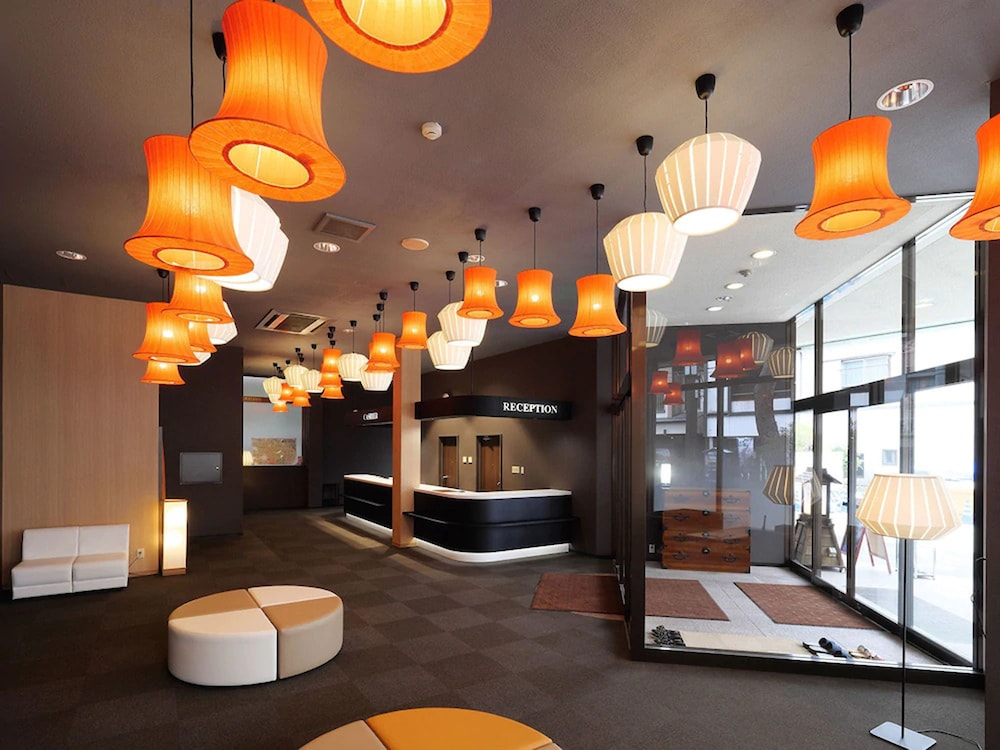 Tokiwa Hotel 3/34