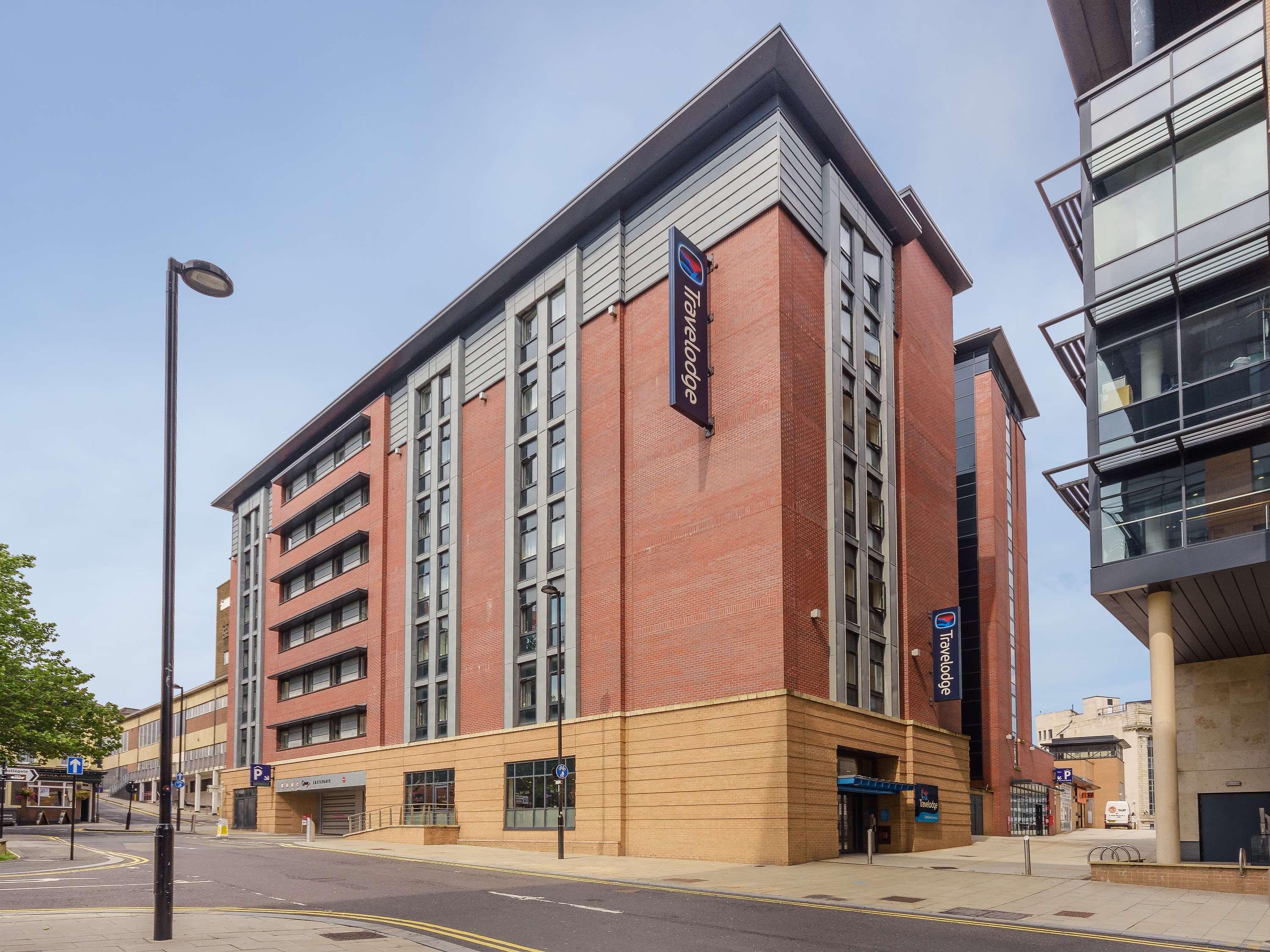 Travelodge Sheffield Central 2/15