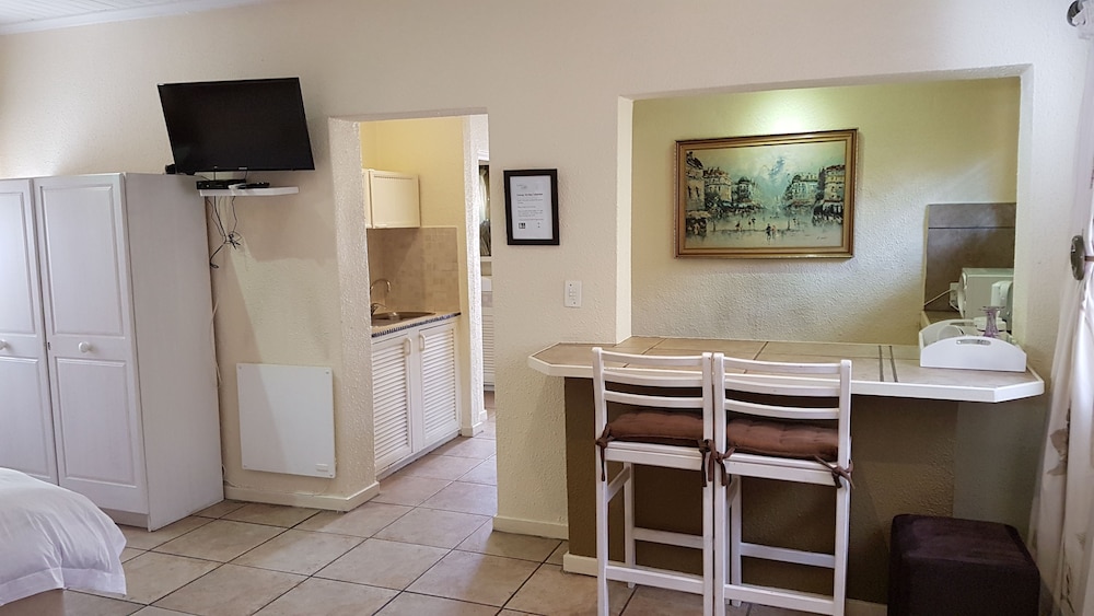 Jubilee Lodge Guest House 20/32