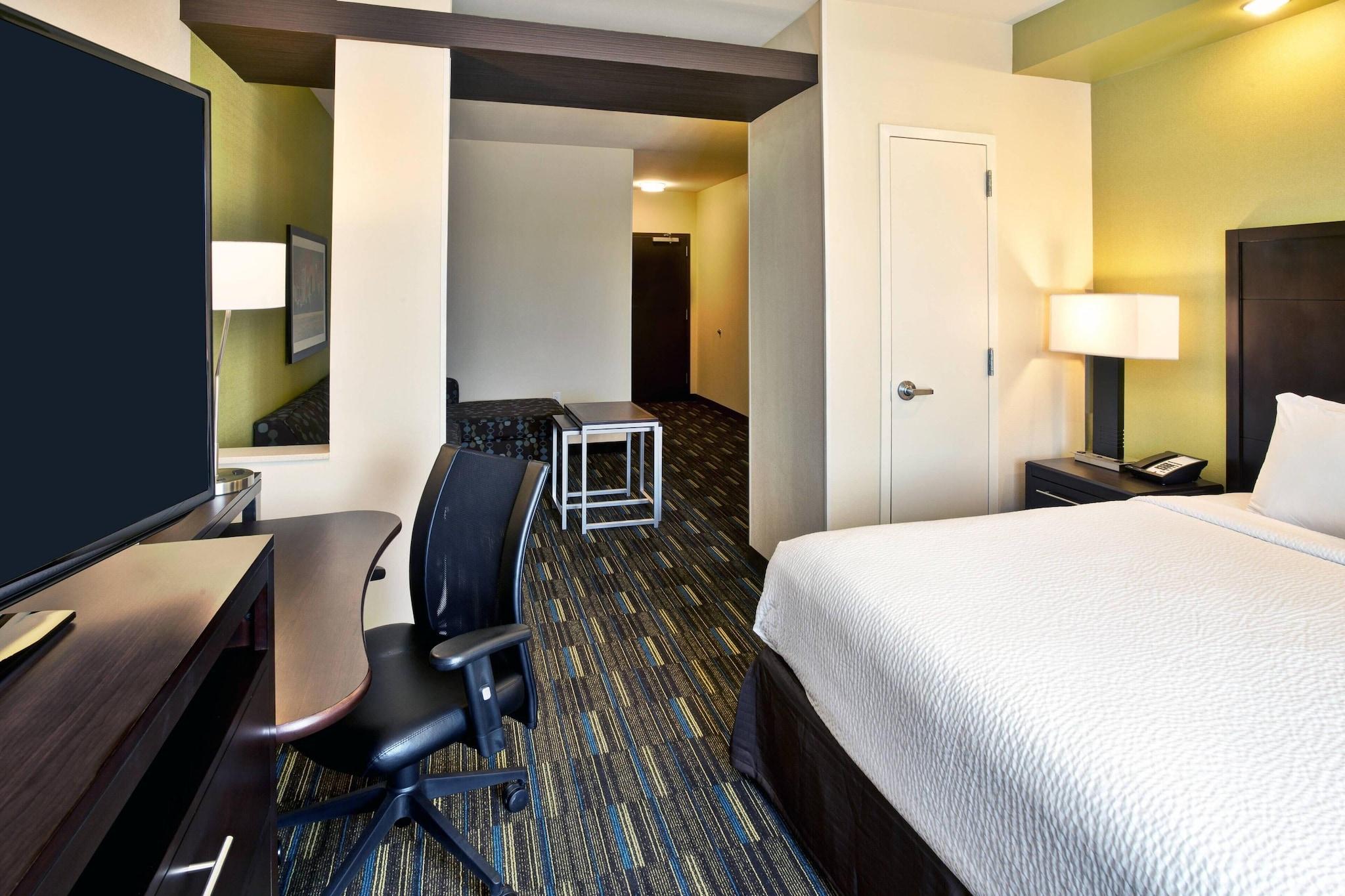 جناح تنفيذي بسرير كينج، Fairfield Inn Suites By Marriott Austin Northwest Research Blvd 5/9