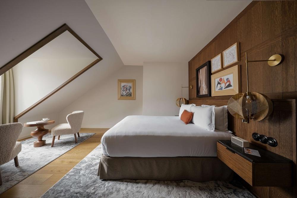 Signature, Extra Mansarde, Single, Double Bed