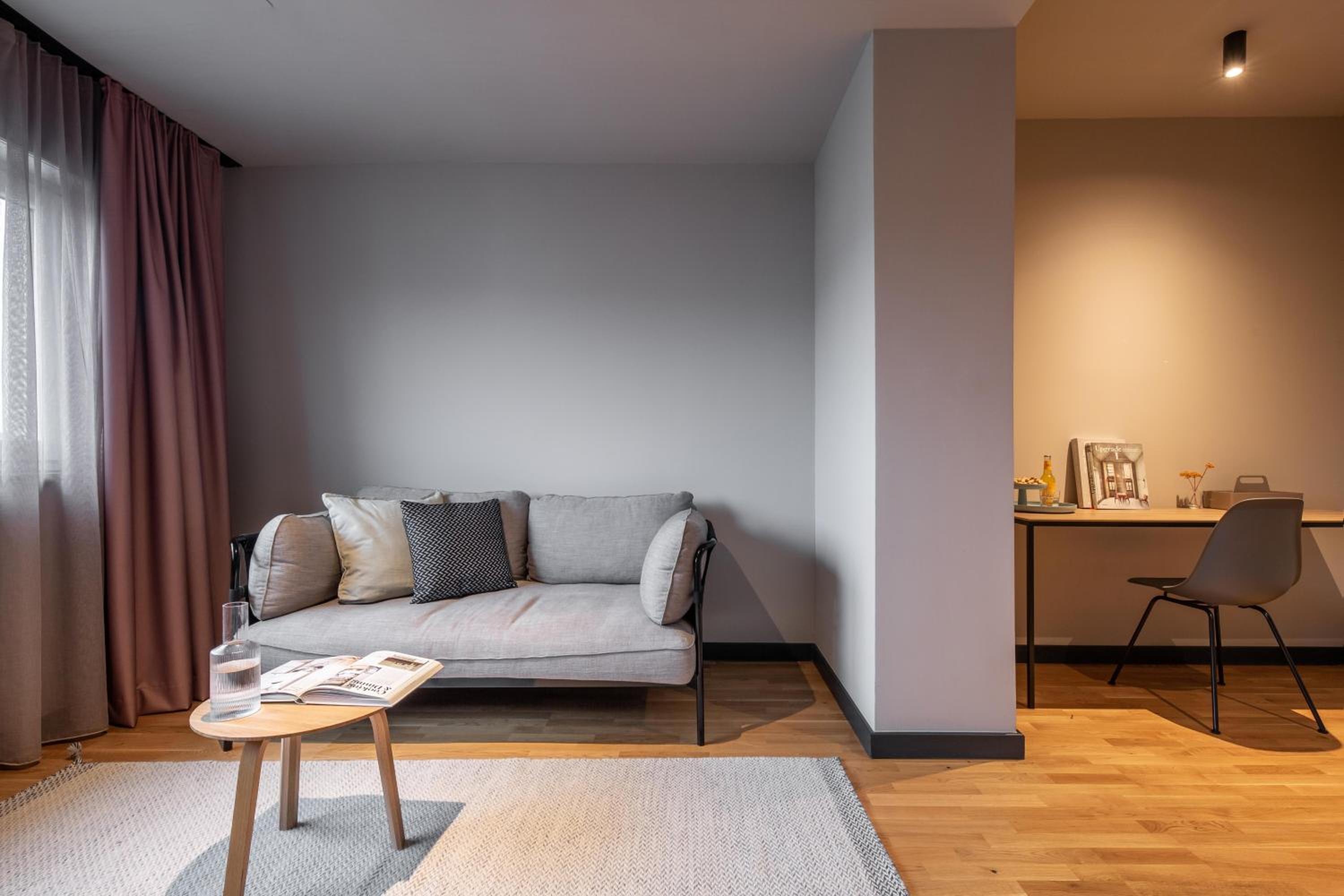 Extra, Luxury, Apartment, King Bed, Sofa, Terrace