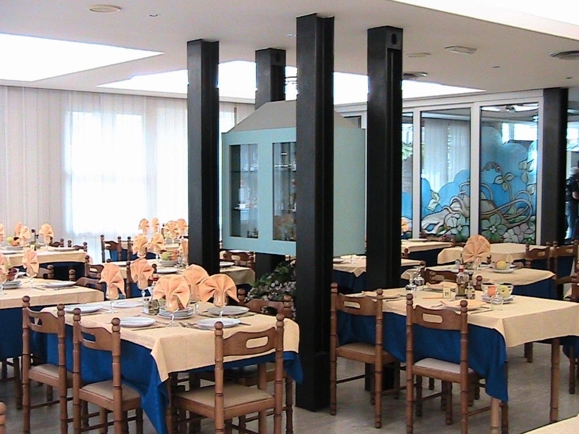 Hotel Universo 15/27
