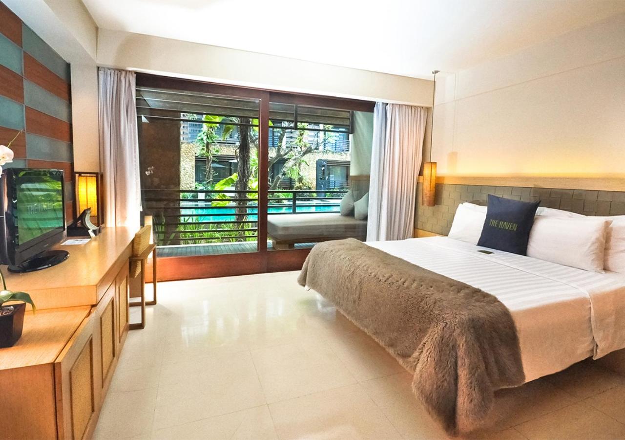 1 BEDROOM, SUITE, POOL VIEW, BALCONY