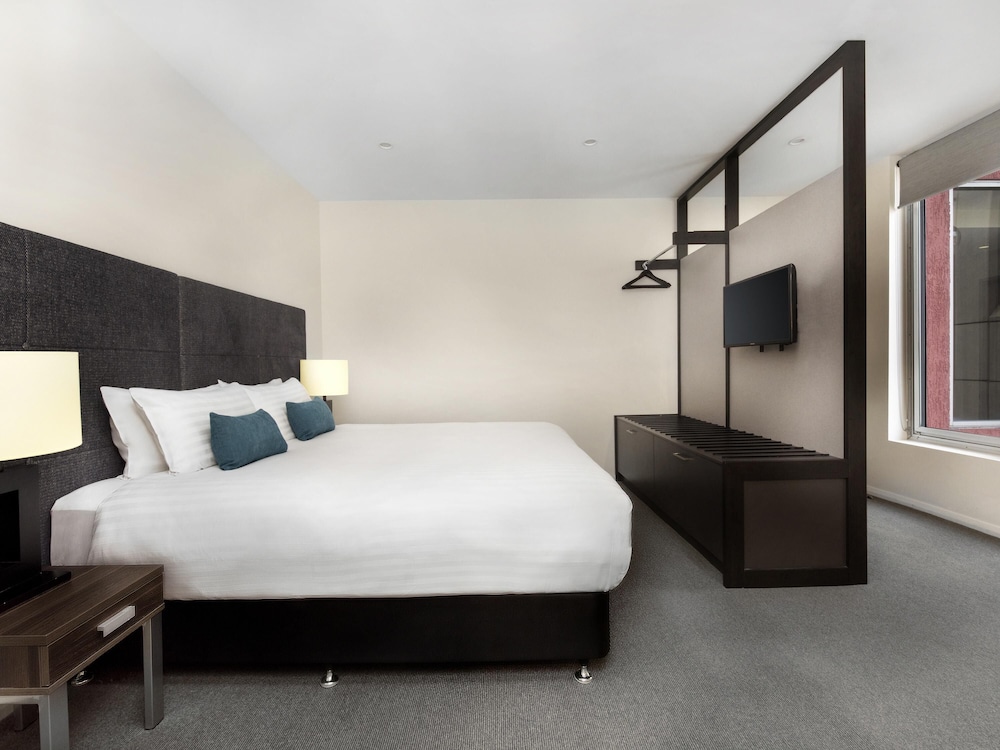 1 Bedroom, Apartment