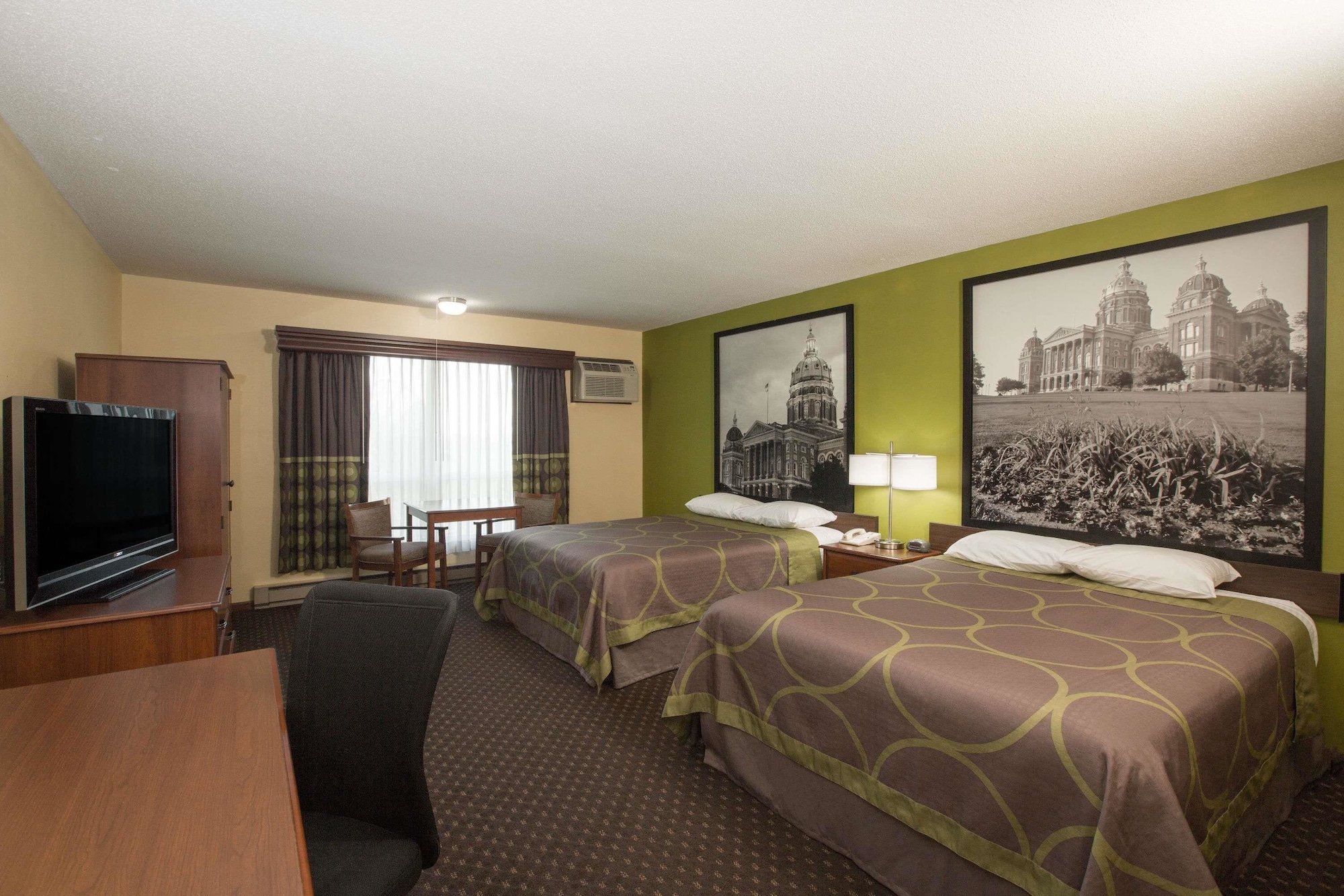 Room, 2 Queen Beds